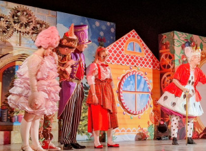 Wyjście do KDK na spektakl pt. "Dziadek do orzechów - dwie krainy".