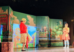 Wyjście do KDK na przedstawienie teatralne pt. "Karolcia".