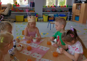 "Owocowe urodzinki" w Buziakach - Sofija.