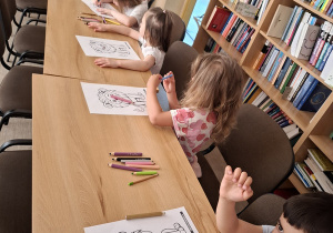 Majowe zajęcia w bibliotece