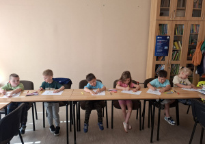 Majowe zajęcia w bibliotece