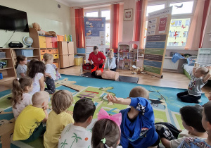 Tuptusie na zajęciach z udzielania pierwszej pomocy
