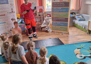 Tuptusie na zajęciach z udzielania pierwszej pomocy