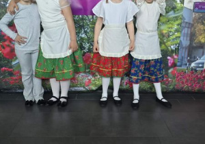 Dzieci z gr. Buziaków na przesłuchaniach konkursu wokalnego w ramach 5. Festiwalu Twórczości Dziecięcej "Niedorosłe piosenki".
