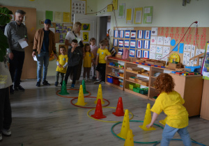 Konkurencja sportowa w grupie Montessori