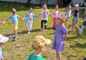 "Owocowe urodzinki" w Buziakach - Klara.