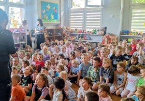 "Bezpieczne wakacje" - spotkanie z Policjantką.