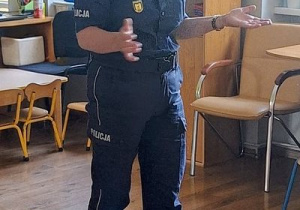 "Bezpieczne wakacje" - spotkanie z Policjantką.